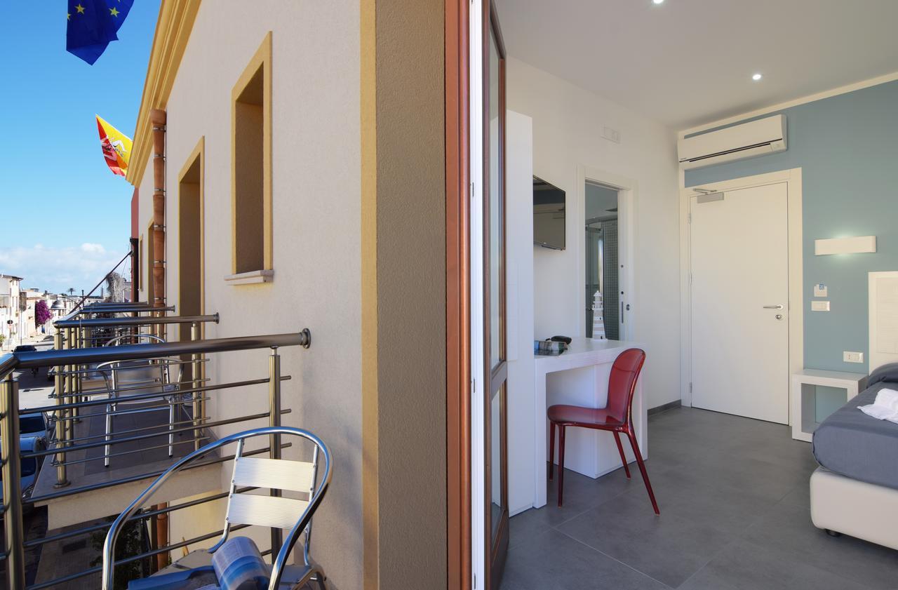 Pharos Hotel